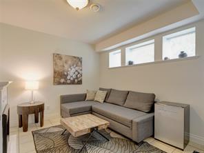 134 Clarence St — listing photo 40 of 62