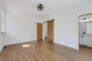 2029 Oakhill Pl — listing photo 20 of 36