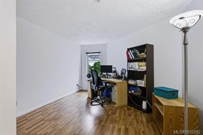 204-1083 Tillicum Rd — listing photo 20 of 56