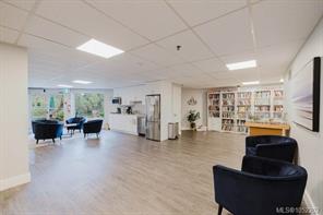 204-1083 Tillicum Rd — listing photo 29 of 56
