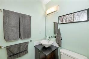 201-848 Mason St — listing photo 22 of 25