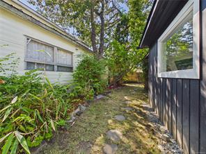 30-1201 CRAIGFLOWER Rd — listing photo 23 of 27