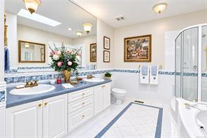 10-942 Boulderwood Rise — listing photo 28 of 52