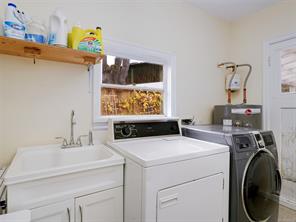 4012 Raymond St — listing photo 24 of 26