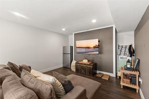 34 McLean St — listing photo 33 of 51