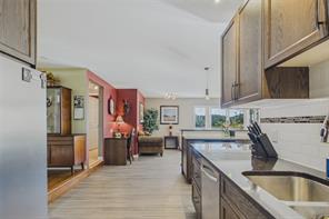 1361 Bodington Rd — listing photo 14 of 97