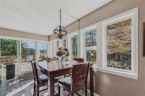 1361 Bodington Rd — listing photo 20 of 97