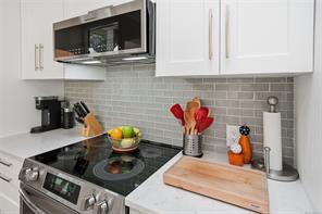 1176 Lee Rd — listing photo 17 of 71