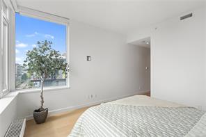 908-369 Tyee Rd — listing photo 23 of 36