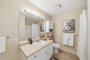 9-850 Arbutus St — listing photo 23 of 35