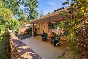 9-850 Arbutus St — listing photo 28 of 35
