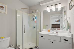 2331 Azurite Cres — listing photo 15 of 28
