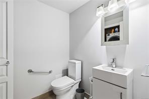 106-405 Quebec St — listing photo 22 of 33