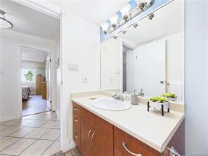 401-1665 Oak Bay Ave — listing photo 22 of 42