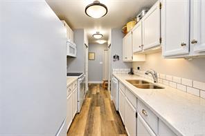 309-18 King George St — listing photo 17 of 38
