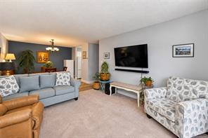 309-18 King George St — listing photo 25 of 38