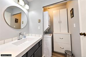 309-18 King George St — listing photo 33 of 38