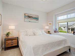1307 Champions Crt — listing photo 19 of 40