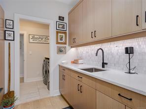 1307 Champions Crt — listing photo 24 of 40
