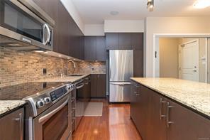 302-1395 Bear Mountain Pkwy — listing photo 19 of 33