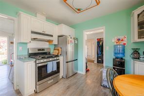 3968 Glenside Rd — listing photo 17 of 43