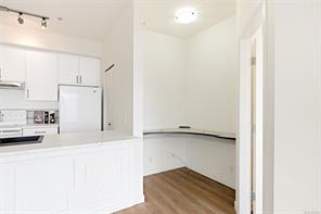 309-1550 Church Ave — listing photo 14 of 28
