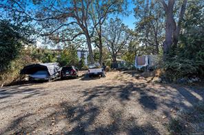 847 Old Esquimalt Rd — listing photo 51 of 57