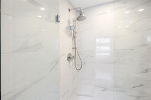1006-777 Herald St — listing photo 22 of 47