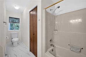 5334 Georgiaview Cres — listing photo 28 of 44