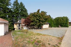 5334 Georgiaview Cres — listing photo 42 of 44