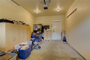 21-300 Grosskleg Way — listing photo 31 of 43