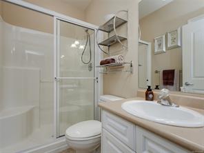 10347 Patricia Pl — listing photo 14 of 24