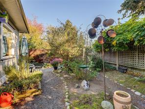 10347 Patricia Pl — listing photo 22 of 24