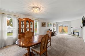 113-240 Stanford Ave — listing photo 18 of 39