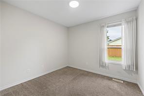 113-240 Stanford Ave — listing photo 24 of 39