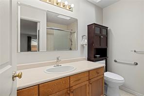 113-240 Stanford Ave — listing photo 26 of 39