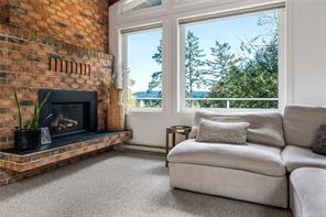 2083 North End Rd — listing photo 14 of 76