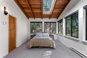 2083 North End Rd — listing photo 23 of 76