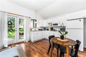 2083 North End Rd — listing photo 59 of 76