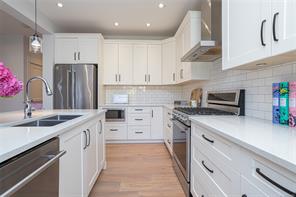 10372 Resthaven Dr — listing photo 16 of 42