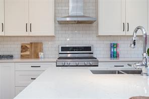 10372 Resthaven Dr — listing photo 17 of 42