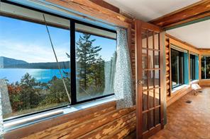 550 Arbutus Ave — listing photo 19 of 37