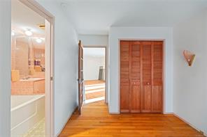 550 Arbutus Ave — listing photo 27 of 37