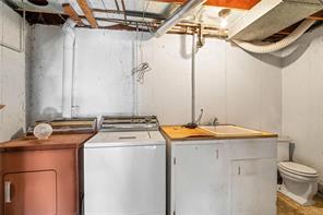 550 Arbutus Ave — listing photo 31 of 37