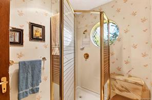 7251 Thompson Rd — listing photo 43 of 87