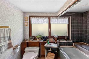 7251 Thompson Rd — listing photo 48 of 87