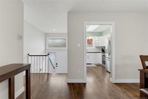 13-4391 Torquay Dr — listing photo 17 of 33