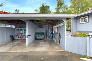 13-4391 Torquay Dr — listing photo 28 of 33