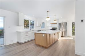 65 Barlow Rd — listing photo 16 of 72