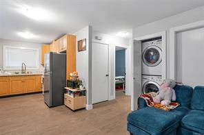 1160 Dunsterville Ave — listing photo 61 of 78